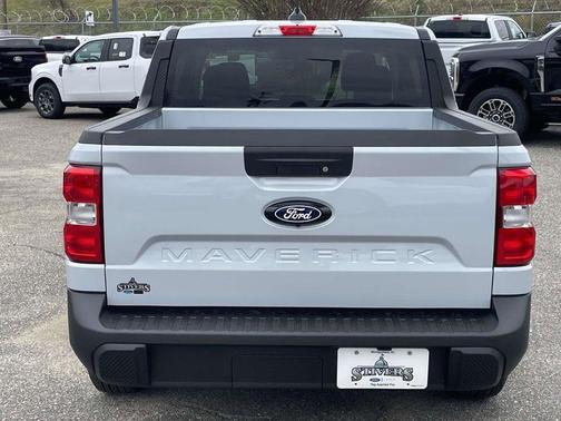 Space White Metallic 2026 Ford Maverick XL