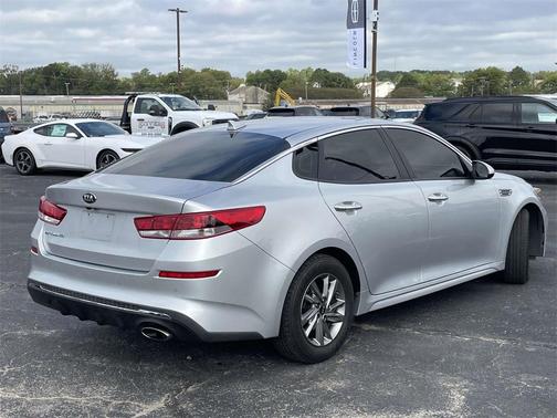 2019 Kia Optima LX