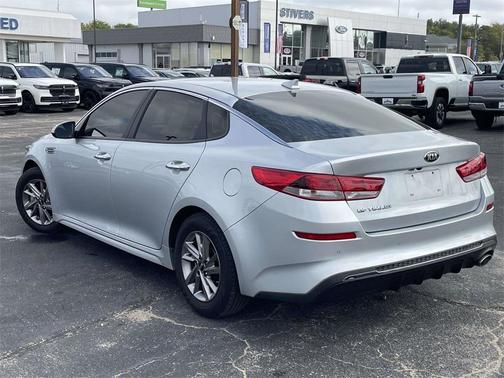 2019 Kia Optima LX