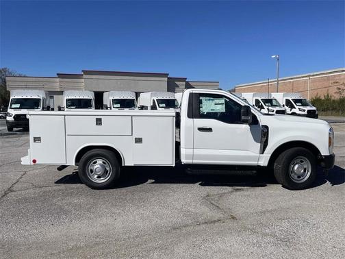 2025 Ford F-350 XL