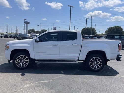 2022 GMC Canyon Denali