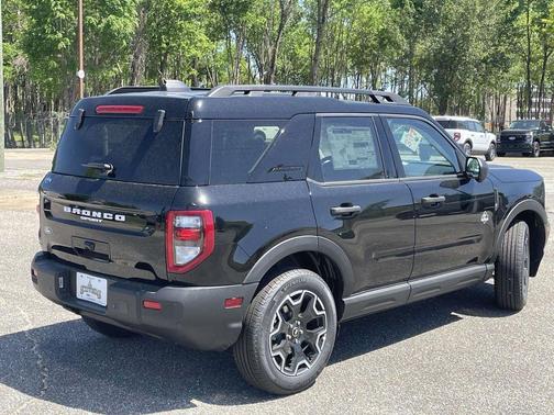 Shadow Black 2026 Ford Bronco Sport Outer Banks