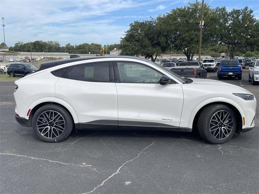 2025 Ford Mustang Mach-E Select