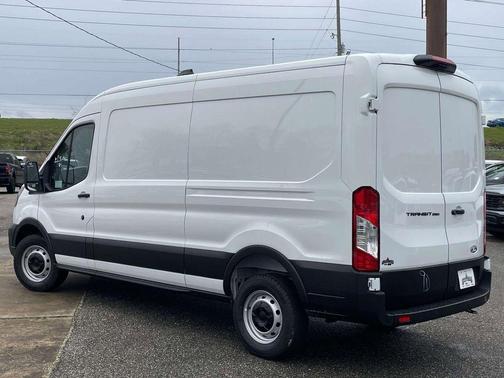 Oxford White 2026 Ford Transit-250 148 WB Medium Roof Cargo
