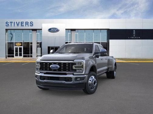 2026 Ford F-450 Lariat