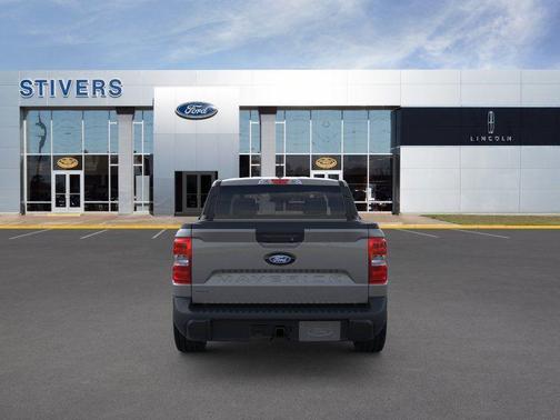 Carbonized Gray Metallic 2026 Ford Maverick XLT