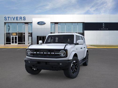 White 2026 Ford Bronco Outer Banks