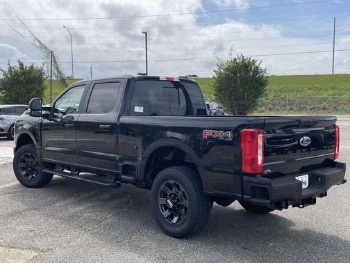 Agate Black Metallic 2026 Ford F-250 XL