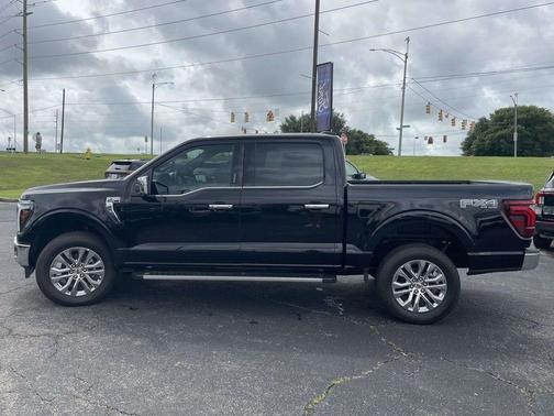 Agate Black Metallic 2026 Ford F-150 Lariat
