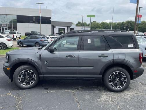 Carbonized Gray Metallic 2025 Ford Bronco Sport Outer Banks