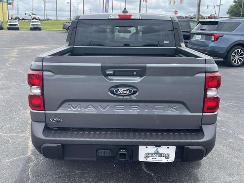 Carbonized Gray Metallic 2026 Ford Maverick Lariat
