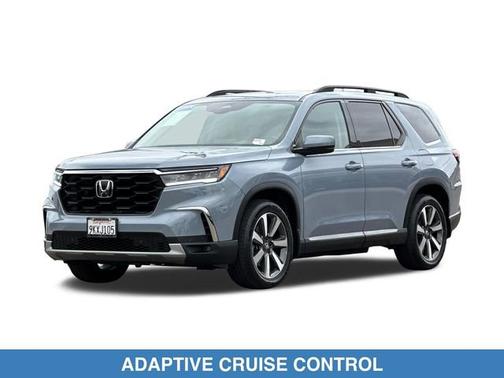 Sonic Gray Pearl 2024 Honda Pilot