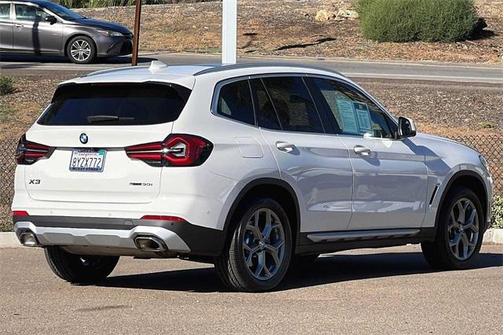 Photo 4 of 24 of 2022 BMW X3 sDrive30i