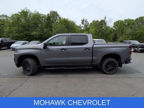 Satin Steel Metallic 2022 Chevrolet Silverado 1500 Limited LT Trail Boss