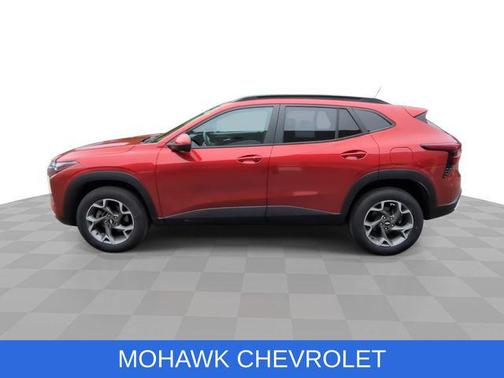 Cayenne Orange Metallic 2024 Chevrolet Trax LT