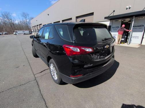 Mosaic Black Metallic 2020 Chevrolet Equinox LS