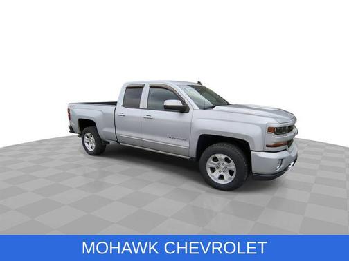 Silver Ice Metallic 2019 Chevrolet Silverado 1500 2LT