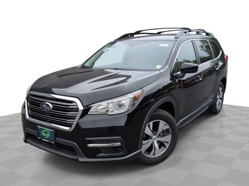 Crystal Black Silica 2020 Subaru Ascent Premium 8-Passenger
