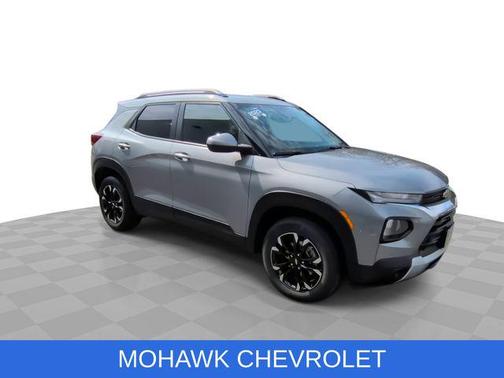 Sterling Gray Metallic 2023 Chevrolet Trailblazer LT