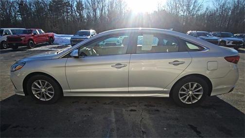 2019 Hyundai SONATA SE