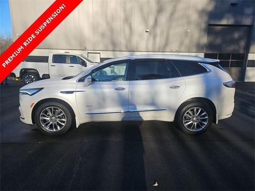 2023 Buick Enclave Avenir AWD