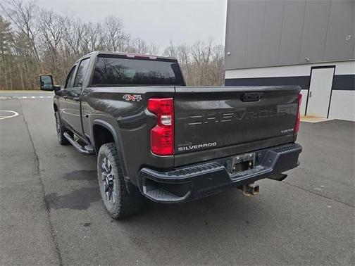 2022 Chevrolet Silverado 2500 Custom