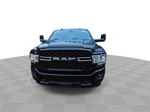 2022 RAM 2500 Big Horn Crew Cab 4x4 6'4' Box