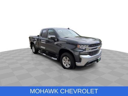 Shadow Gray Metallic 2021 Chevrolet Silverado 1500 LT