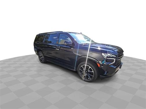 2023 Chevrolet Suburban RST