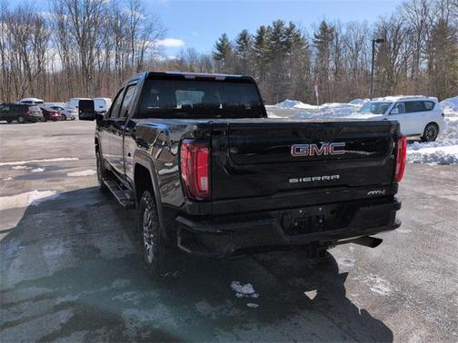 2021 GMC Sierra 2500 AT4