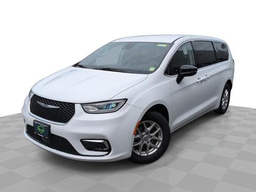Bright White Clearcoat 2024 Chrysler Pacifica Touring L