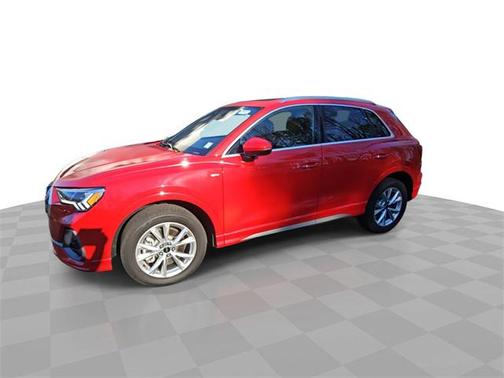 2024 Audi Q3 Premium 45 TFSI S line quattro Tiptronic