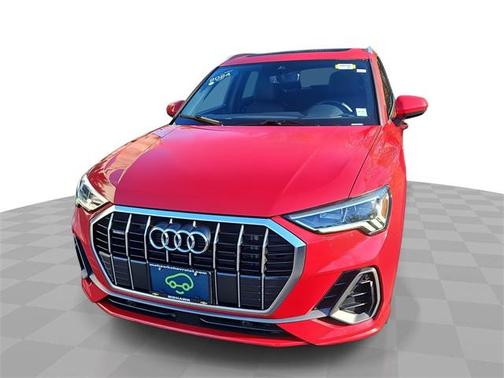 2024 Audi Q3 Premium 45 TFSI S line quattro Tiptronic