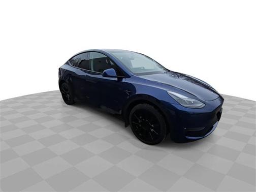 2023 Tesla Model Y Long Range Dual Motor All-Wheel Drive