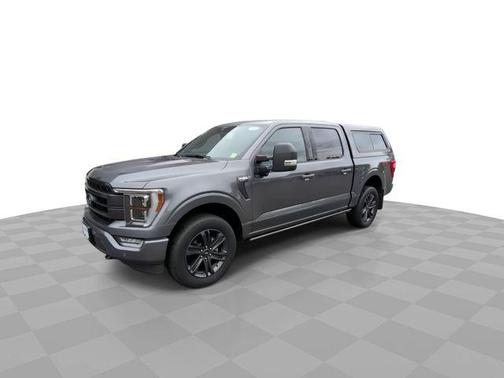 Carbonized Gray Metallic 2023 Ford F-150 Lariat