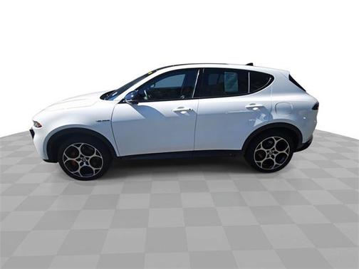 2024 Alfa Romeo Tonale Veloce EAWD