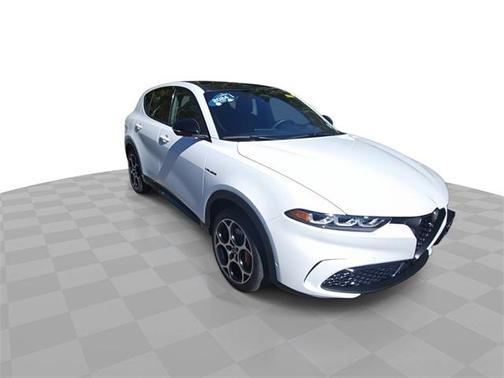 2024 Alfa Romeo Tonale Veloce EAWD