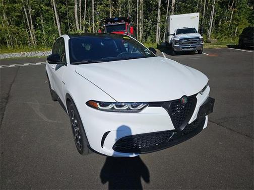 2024 Alfa Romeo Tonale Veloce EAWD