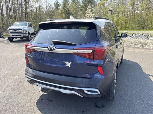 2021 Kia Seltos S