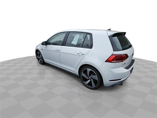 2018 Volkswagen Golf GTI 2.0T S 4-Door