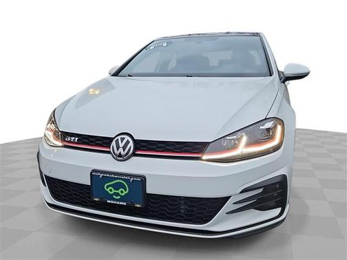 2018 Volkswagen Golf GTI 2.0T S 4-Door