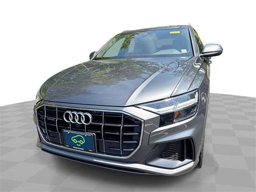 2021 Audi Q8 55 Premium Plus