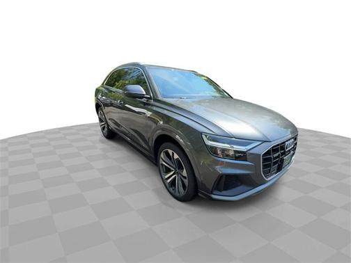 2021 Audi Q8 55 Premium Plus