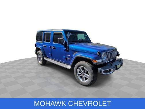 Ocean Blue Metallic Clearcoat 2018 Jeep Wrangler Unlimited Sahara