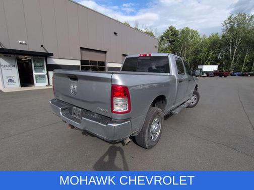 Billet Silver Metallic Clearcoat 2022 RAM 2500 Tradesman Crew Cab 4x4 6'4' Box