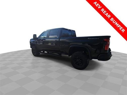 2025 Chevrolet Silverado 2500 4WD Crew Cab Standard Bed ZR2
