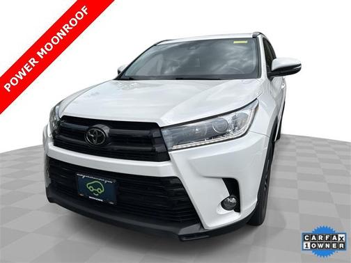 2018 Toyota Highlander SE