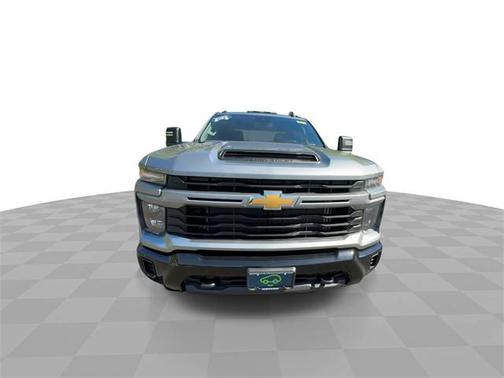 2024 Chevrolet Silverado 2500 Custom
