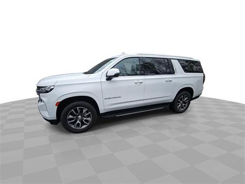 2022 Chevrolet Suburban LT