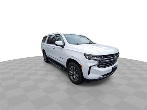 2022 Chevrolet Suburban LT